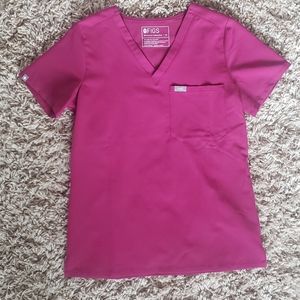 FIGS Xs one pocket Dark Magenta scrub top